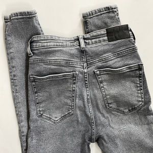 Zara Gray Skinny Pants